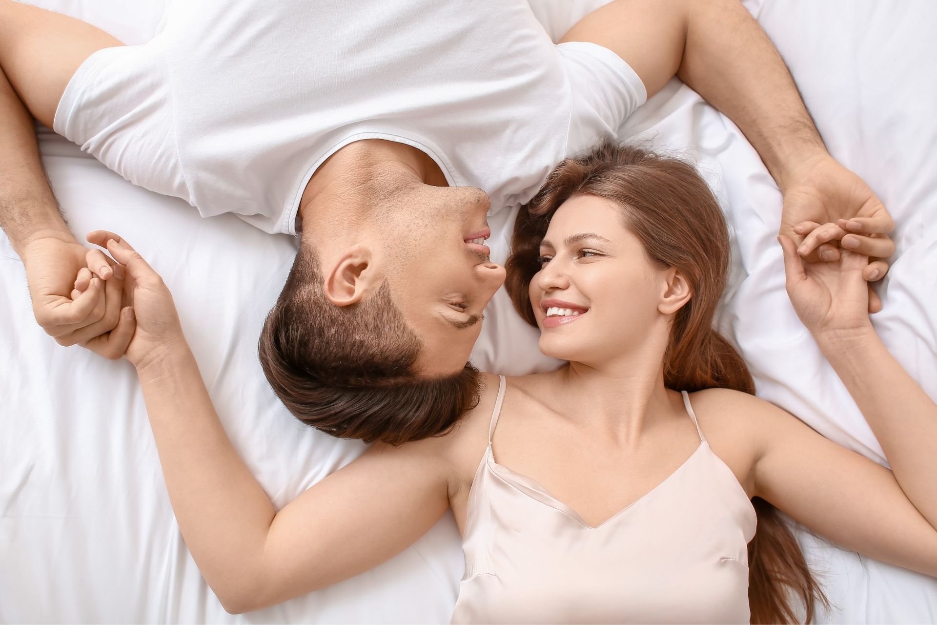 Things to make your man happy in bed