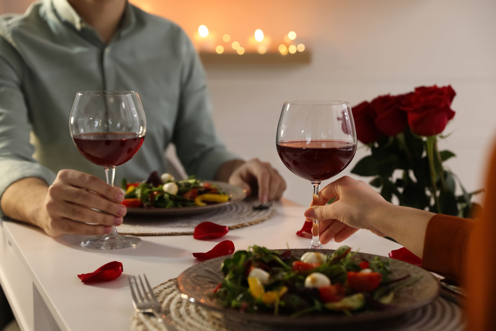 late night date ideas at home