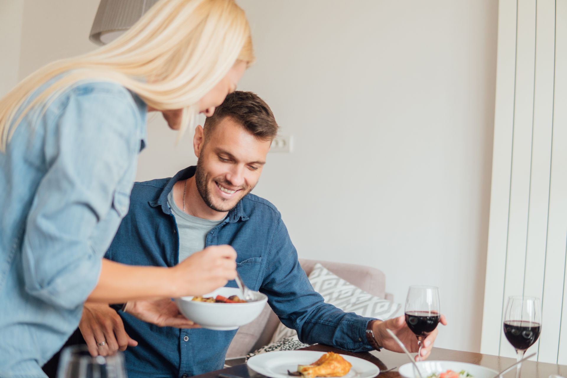 how to make your boyfriend happy and love you more