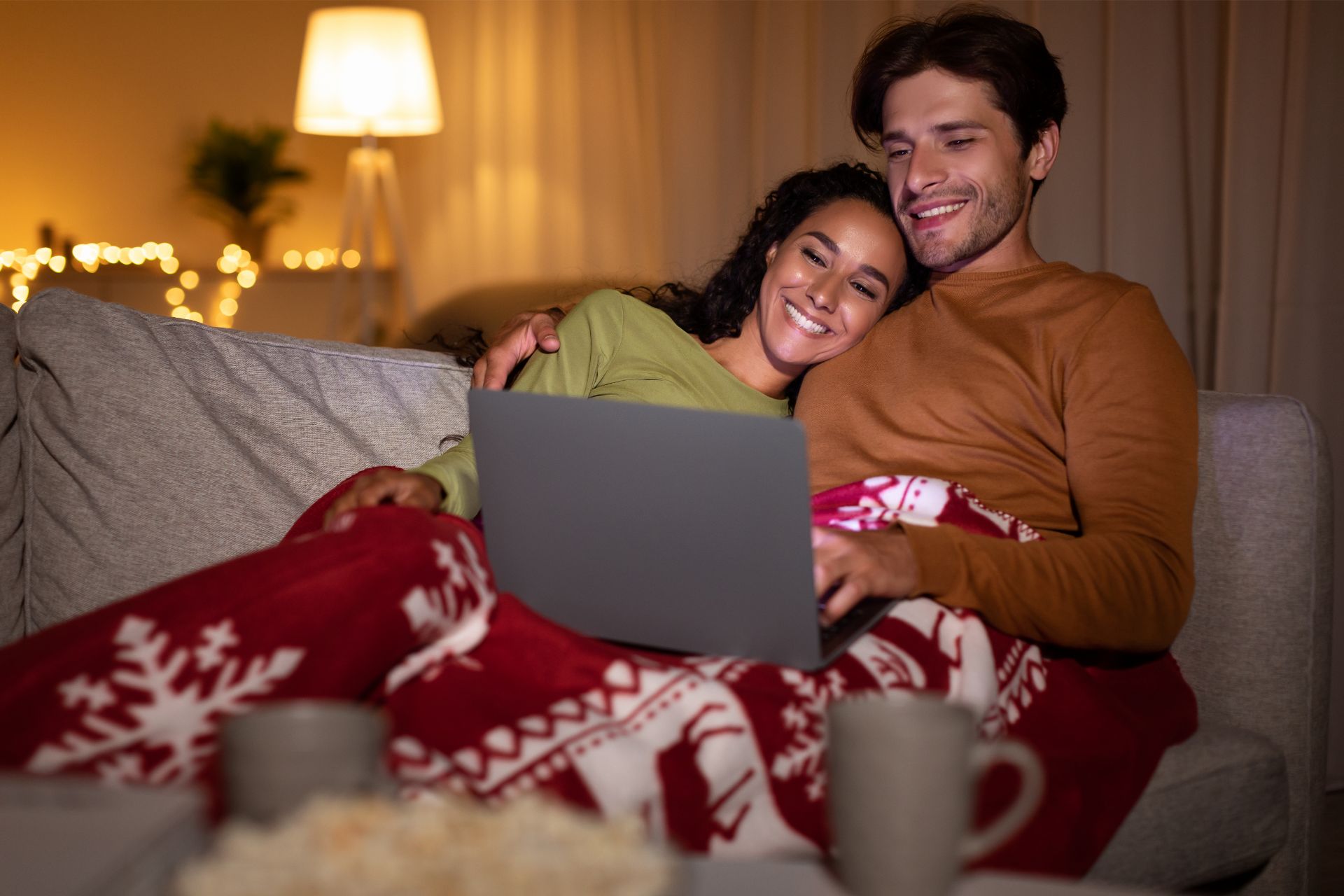 christmas traditions for couples at night