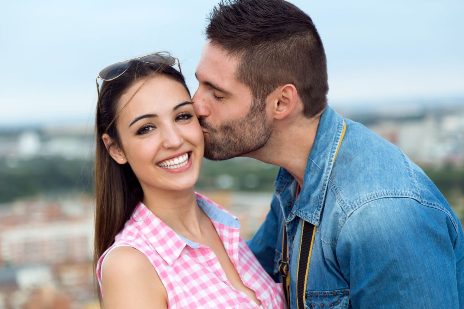 230 Romantic & Sweet Love Messages For Girlfriend - Lover Sphere