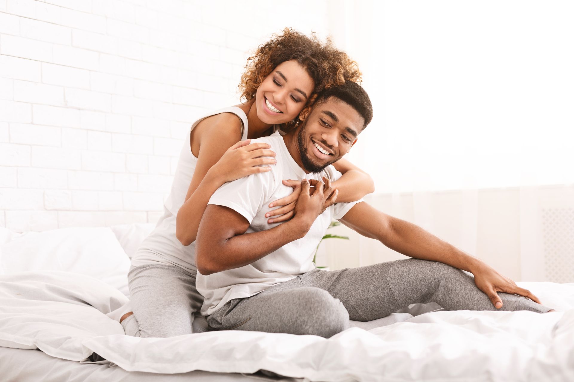 things the happiest couples do every day