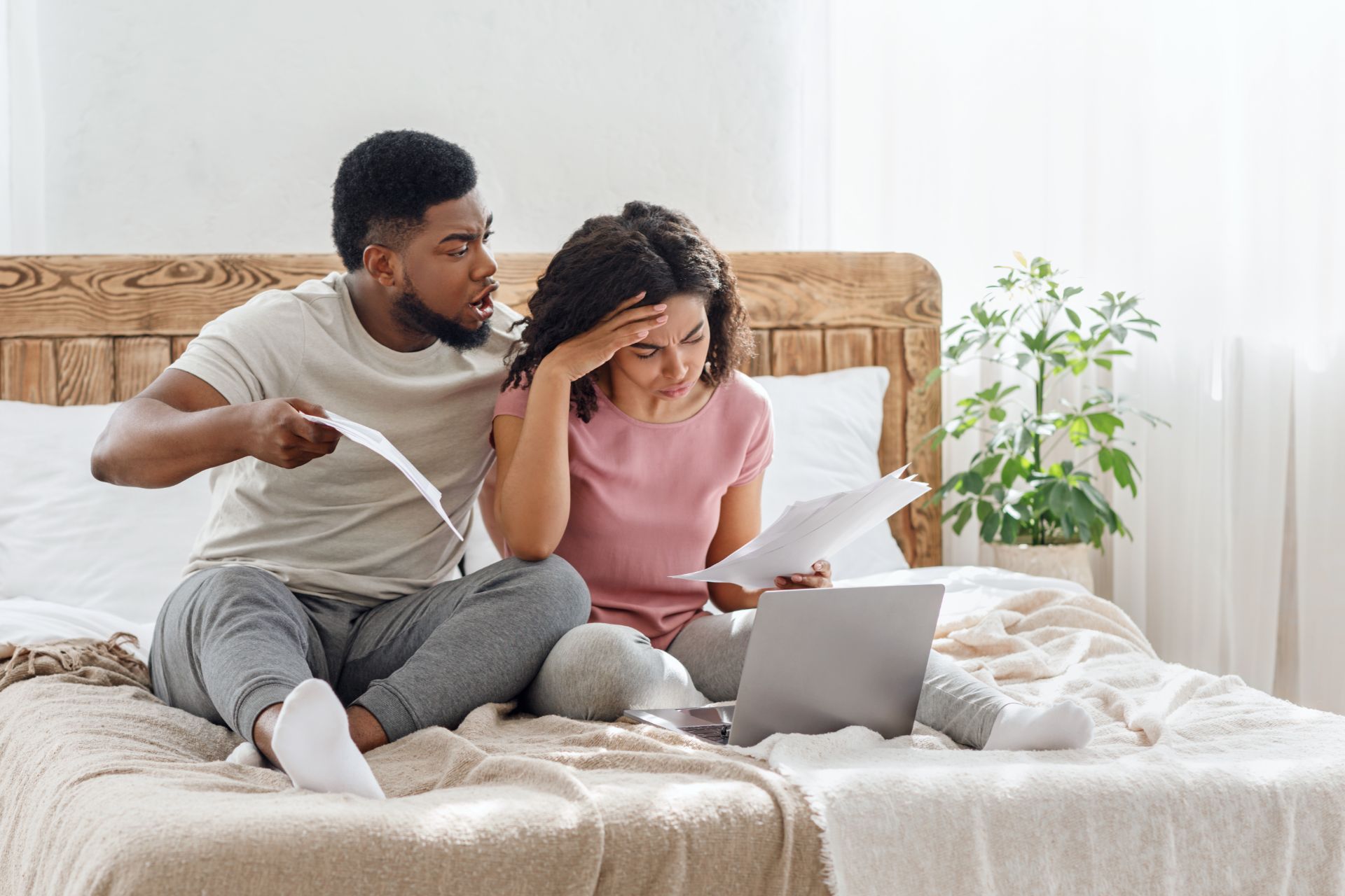 signs you're in a toxic marriage