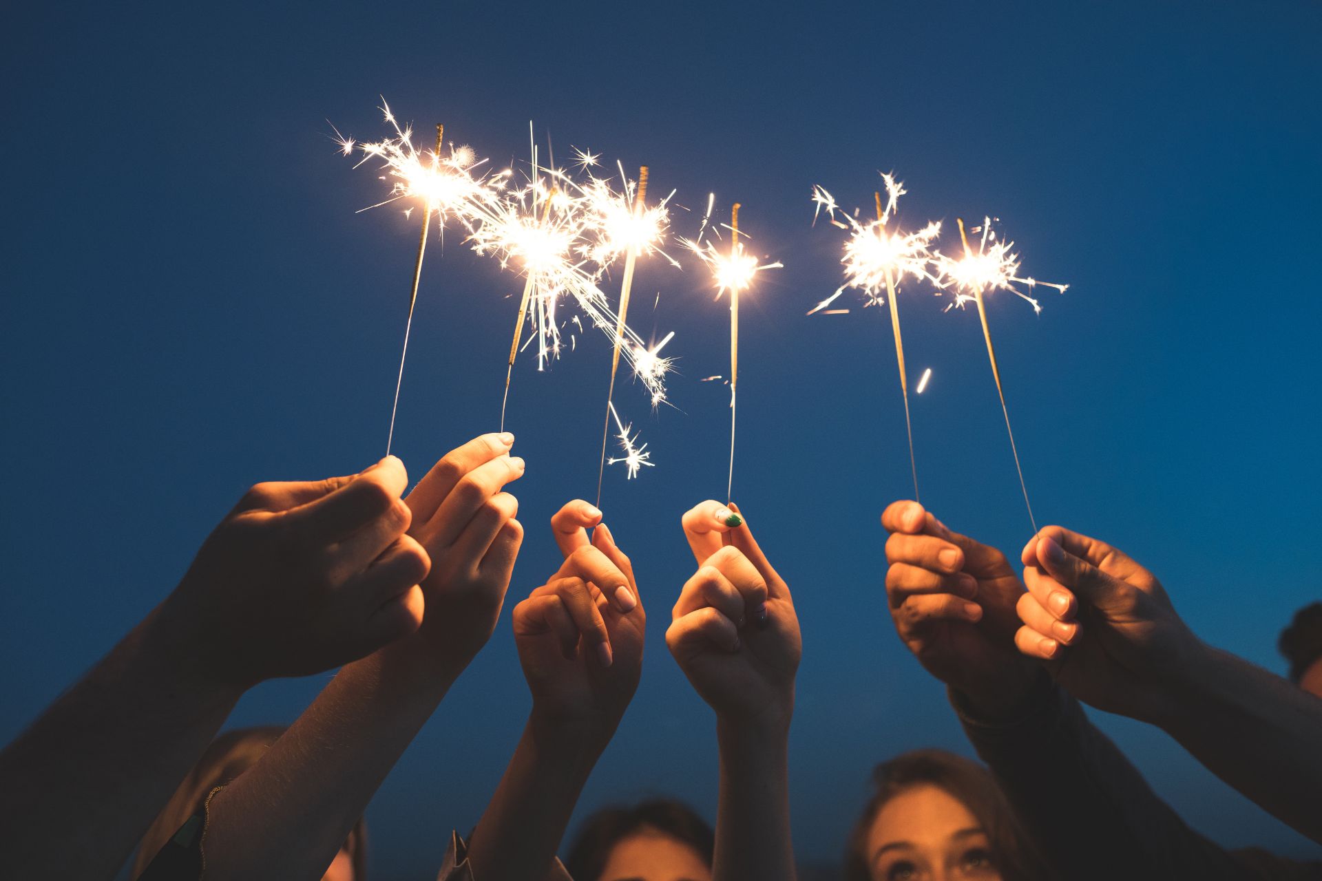 romantic new year's eve date ideas